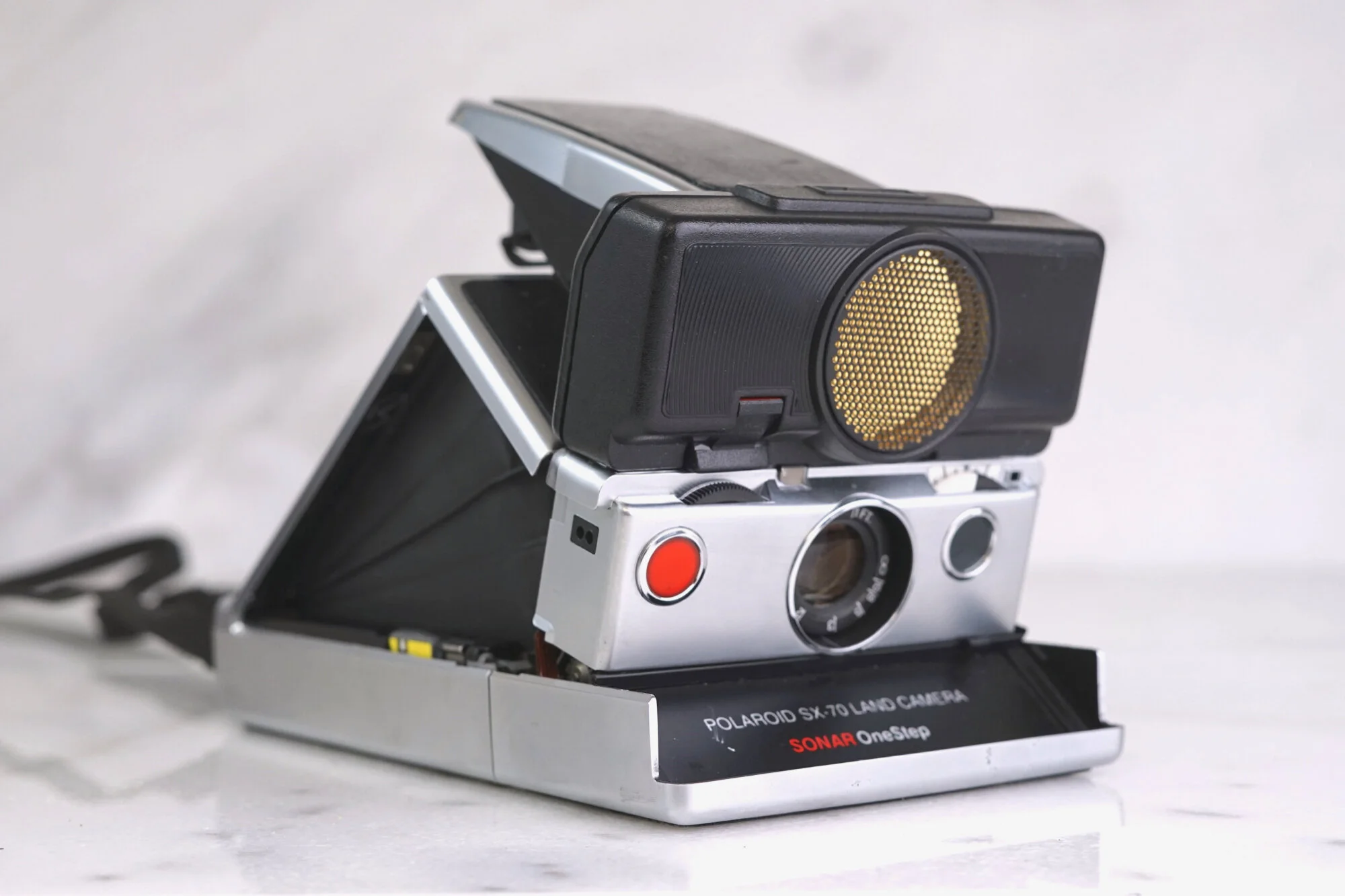 POLAROID SX-70 SONAR AutoFocus